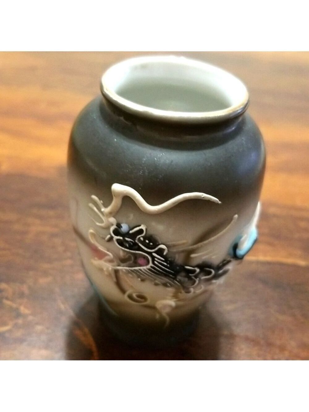 Vintage miniature dragon vase ,made in Japan. 3 inches tall.